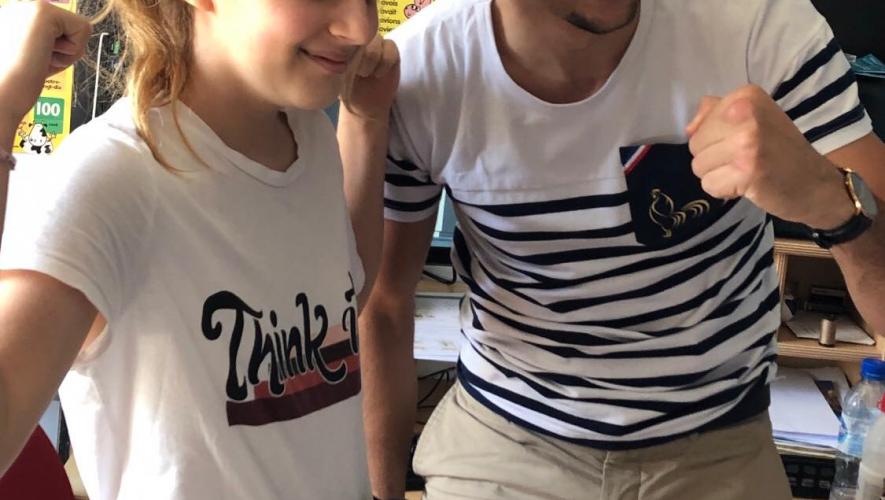 Le champion de boxe Bastien Ballester en visite dans le service de pédiatrie